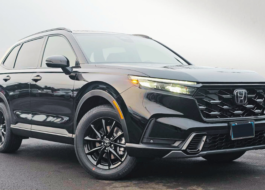 2026 Honda CR-V Hybrid black Sport Touring AWD SUV front side view