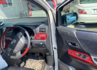 2009 Toyota Vellfire luxury minivan, 3.5L V6, spacious interior