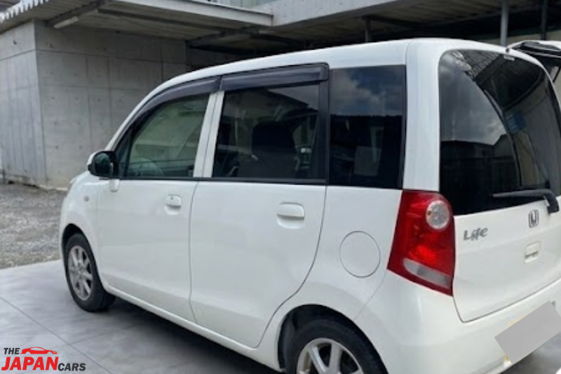 Honda Life Pastel 2012 compact kei car front view in white color