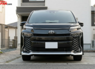 Toyota Noah 2022 black MPV family van from Japan
